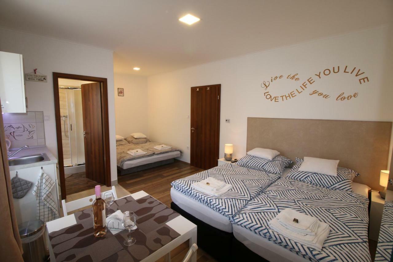 Szent Ivan Apartman Eger Exterior photo