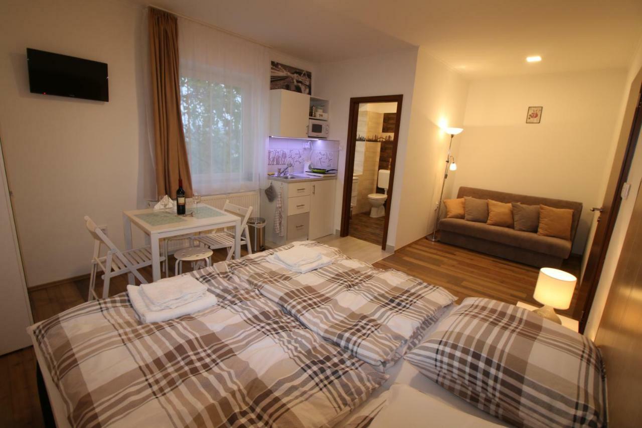Szent Ivan Apartman Eger Exterior photo